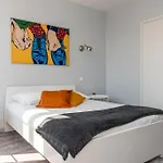 Beau Duplex, Proche Zenith Et Palais Des Sports דירה קאין